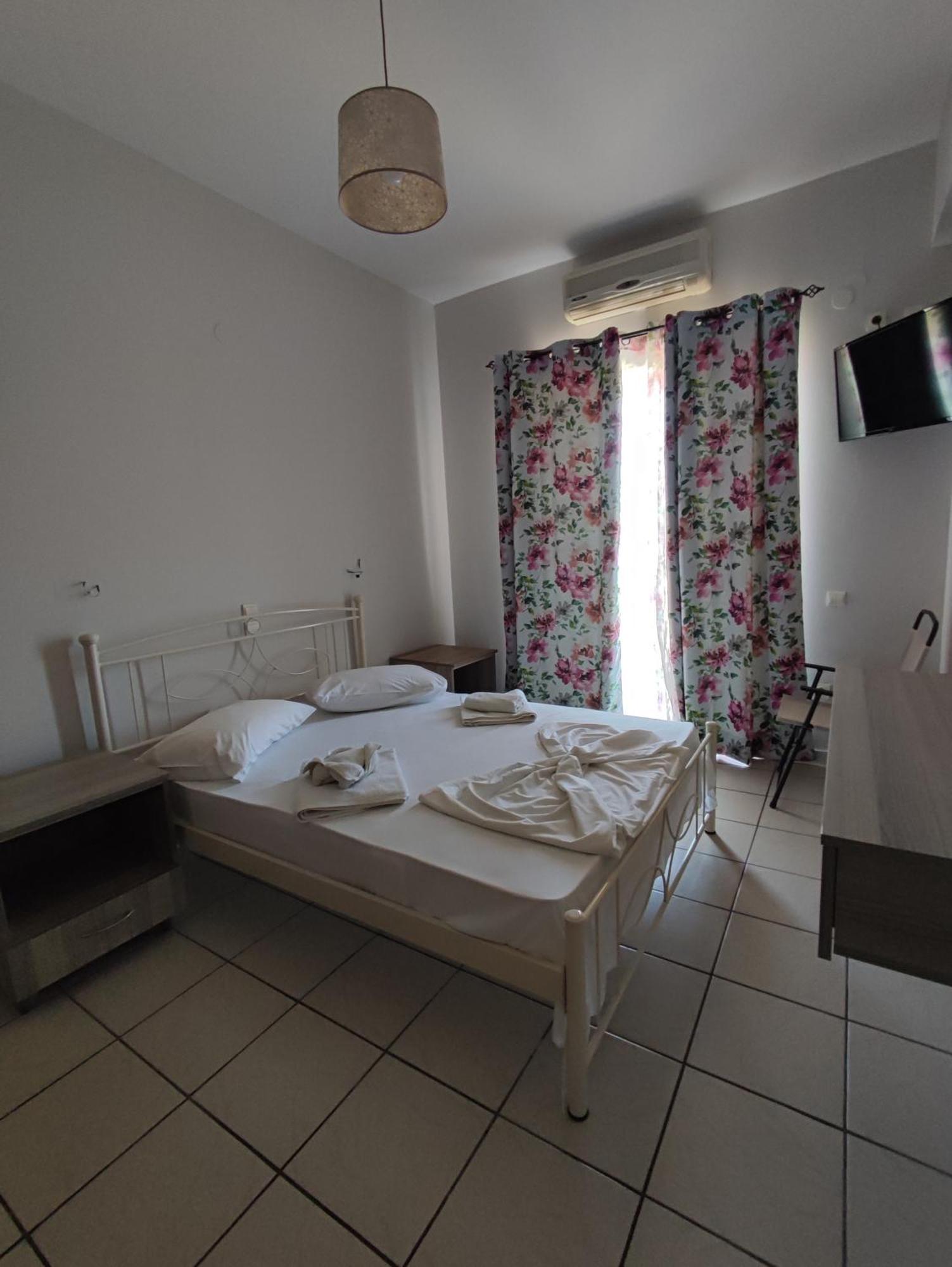 Aparthotel Mantalena 2*