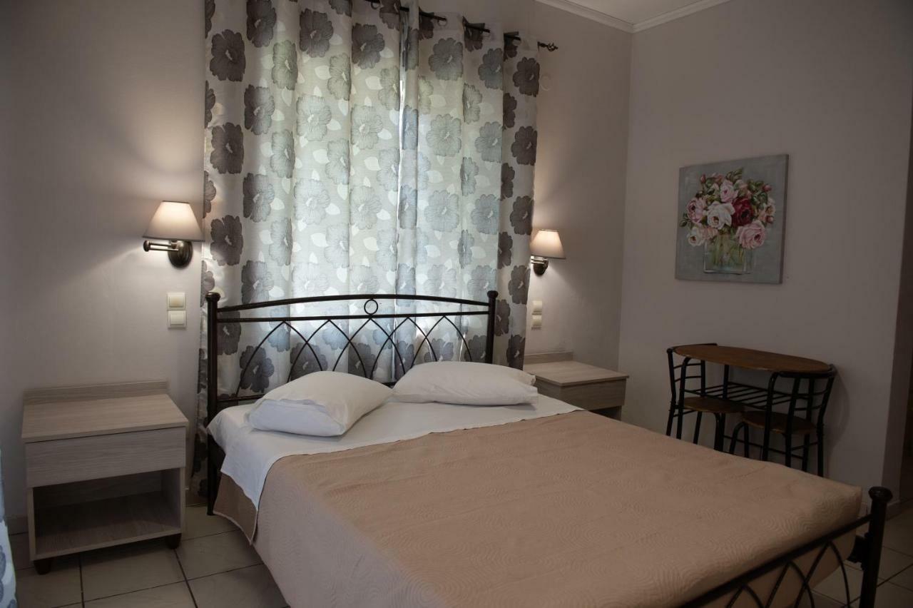 Aparthotel Mantalena 2*