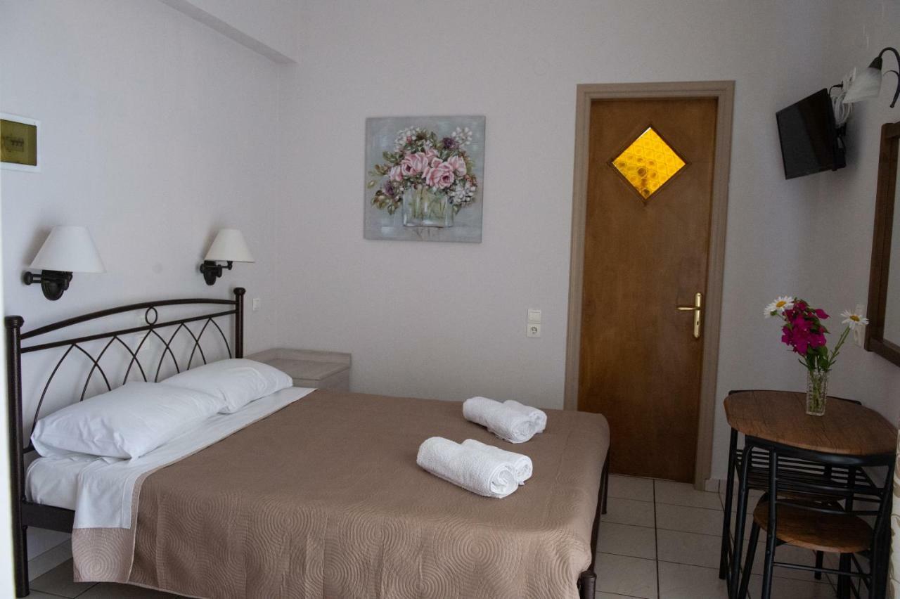 Mantalena Aparthotel 2*